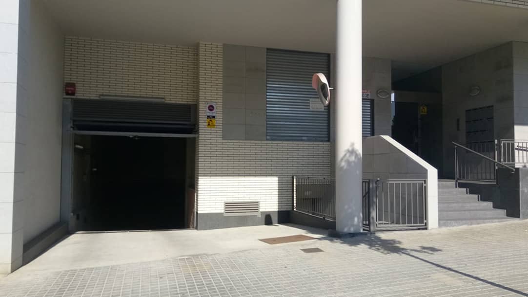 Parking en venta o alquiler en Sant Boi de Llobregat, Ronda Sant Ramón 26 - El Llor